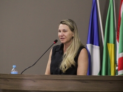 SESSÃO SOLENE DE ENTREGA DE HONRARIAS CELEBRA TRAJETÓRIAS DE DESTAQUE EM GAÚCHA DO NORTE